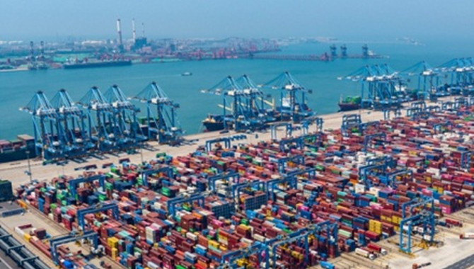 Qingdao Port becomes China's first 'Double 5-Star' 