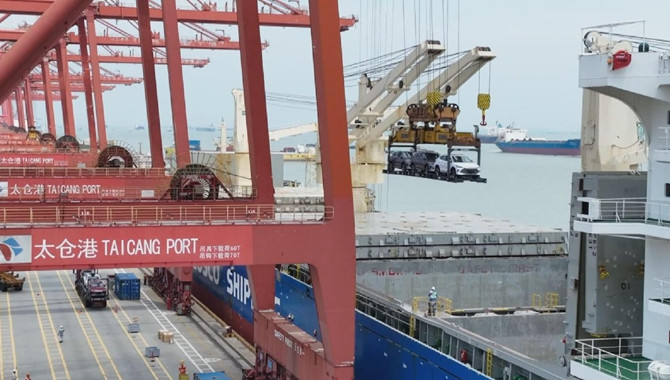 East China port sees record-high export volume of c