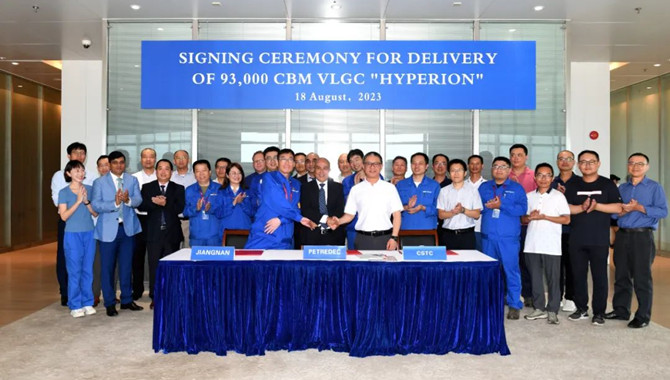 Jiangnan Shipyard delivered the third 93,000 m3 VLG