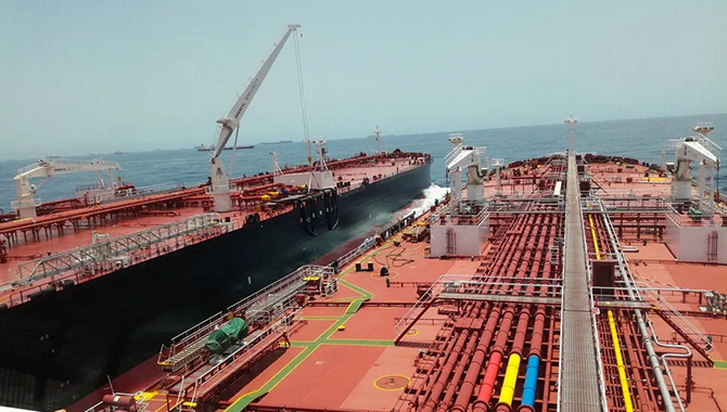 中远海运能源吸收合并上海中远海运油品