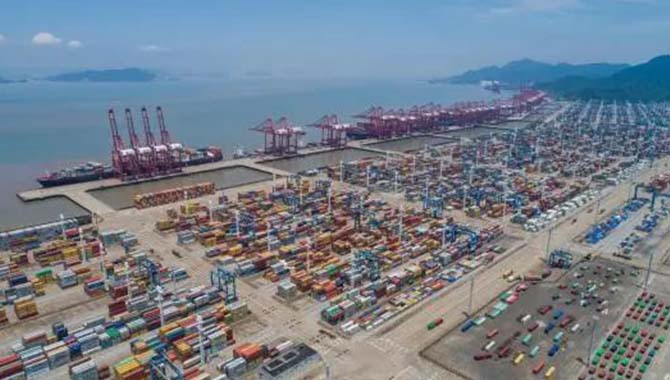 1-8月，舟山港实现保税供油281.2万吨 同比