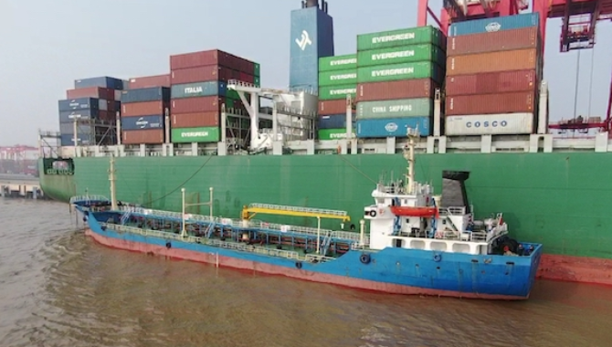 保税船用燃料油跨港高效直供 提升长三角