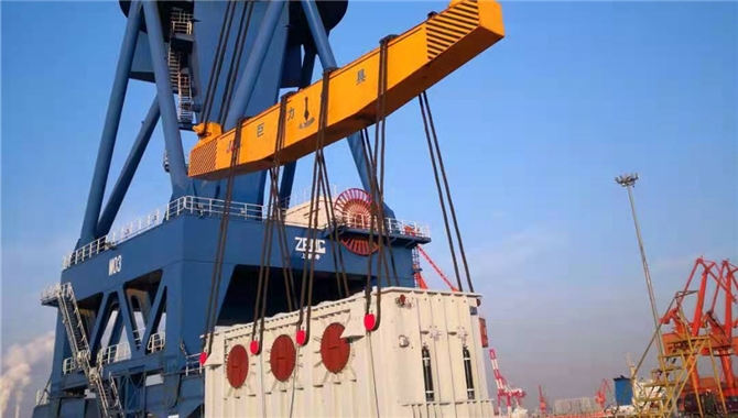 415吨！营口港刷新大件设备装船纪录