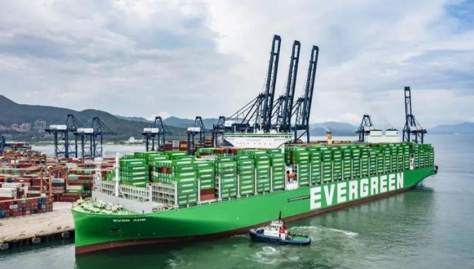 世界上最大的集装箱船真的能为贸易提供