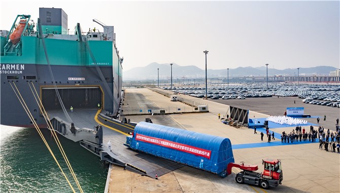 辽港集团开通首条美洲滚装外贸出口班轮