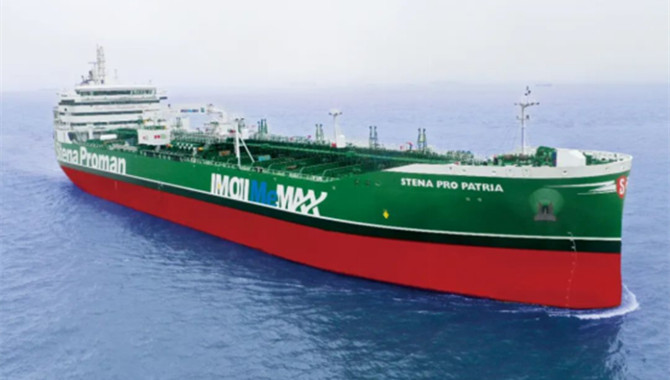 This is China first methanol-fuelled tanker!