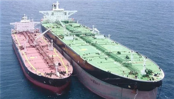 西班牙就对俄制裁警告船对船供应商，俄