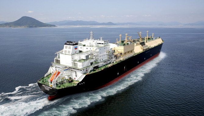 Chevron announces lower carbon LNG fleet modificati