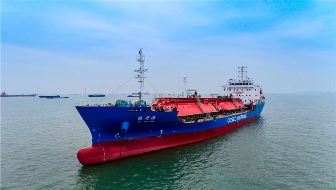 中远海运大连投资首艘新造LPG船“牡丹源