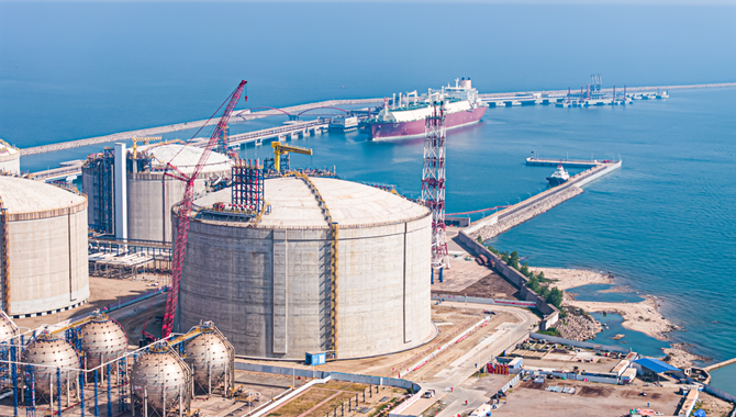 China's Unipec issues buy-tender for up to 25 LNG c