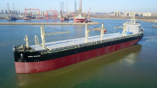 CHI (Dalian) Delivered the First 77, 000 dwt Mult-P