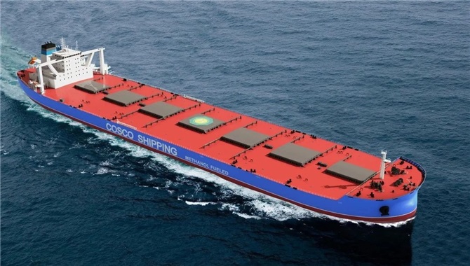 中远海运散运签署两艘32.5万吨甲醇双燃料