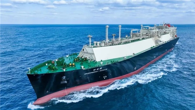 全球首艘第五代“长恒系列”大型LNG运输