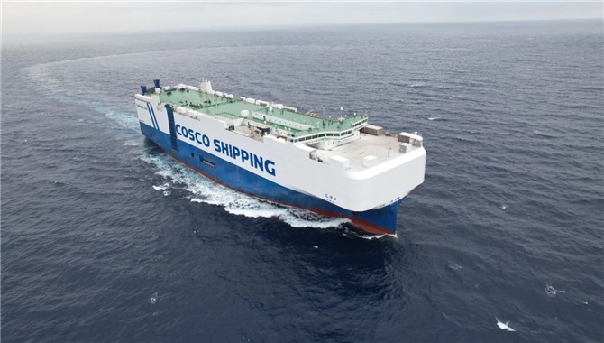 来了！中远海运首批大型LNG双燃料汽车船