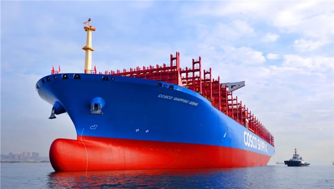 威海重工科技再获4船套集装箱船改造项目