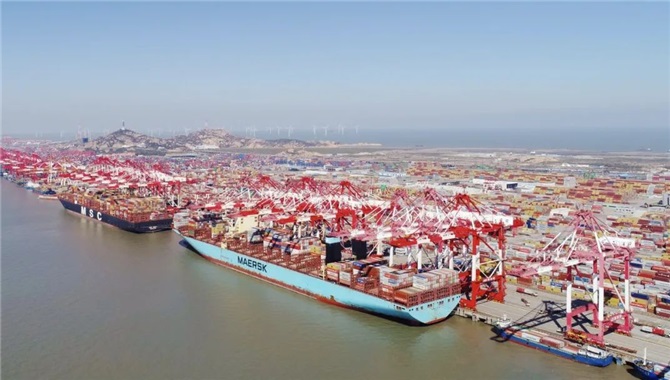 PIL开始在中国开展“沿海捎带”业务！