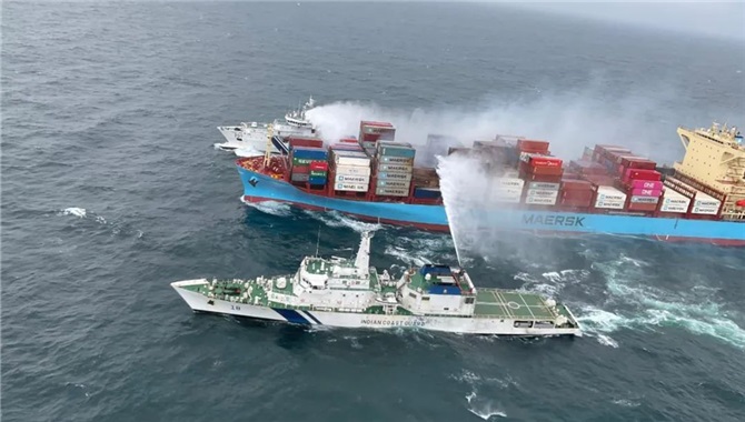 船东宣布共同海损！——“Maersk Frankfur