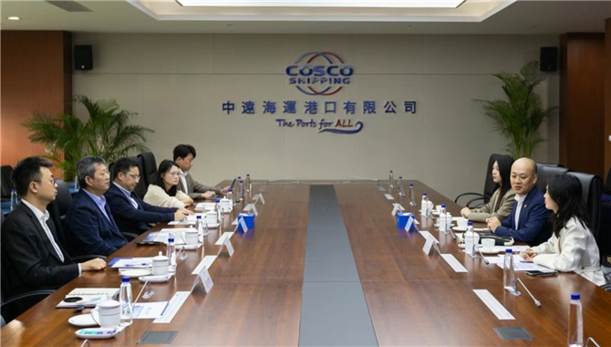 中远海运港口党委书记、董事会主席朱涛