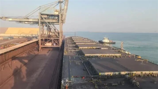 【港口经验】JUBAIL港口进港与引水接送