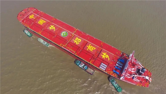 40万吨VLOC矿砂船，都用什么缆绳？