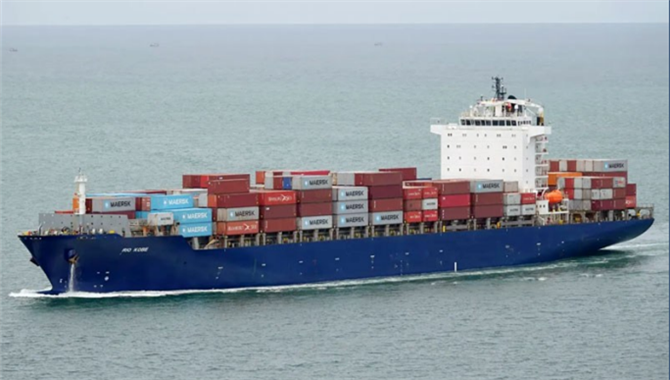 成立不久，这家中国集运公司买入第一艘自有船舶！