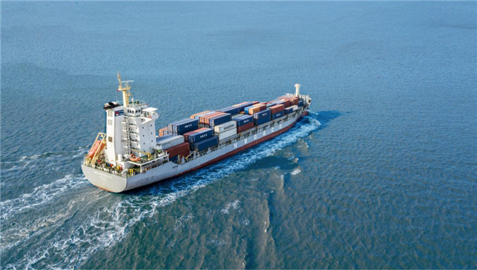 宁波远洋官宣两位副总：一位80后船长，