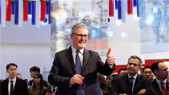 英国首相访华：航运与物流合作成果一览