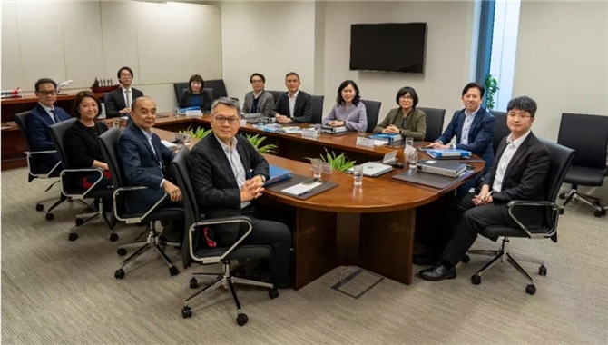 金融联动航运，绿色绘画未来